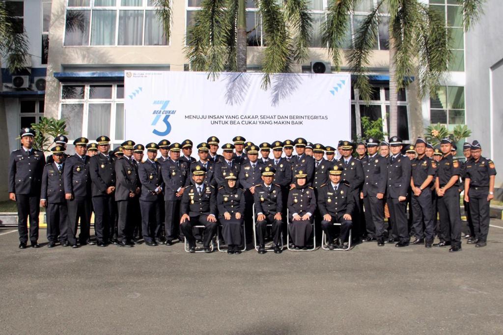 Rapatkan Barisan Garda Terdepan Penjaga Stabilitas Perekonomian, Kanwil Bea Cukai Aceh Rayakan Hari Jadi Bea Cukai ke-73!